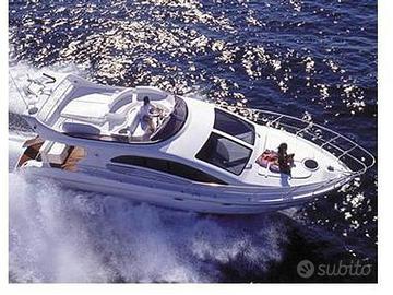 Per gommone e barca ricovero invernale al coperto