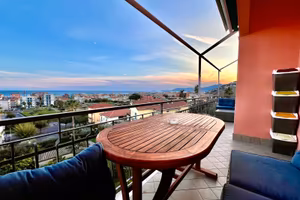 Blu Box - la tua Terrazza sul Mare (Pietra Ligure)