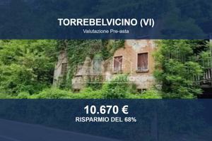 Immobile in asta di 439 m² con più di 5 locali e b