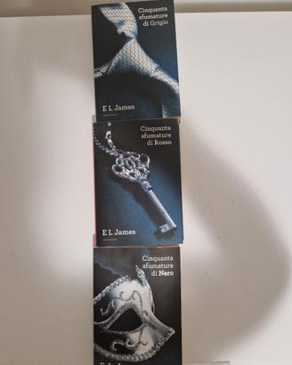 trilogia completa "Cinquanta Sfumature" di E. L. J