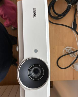 Proiettore BenQ MH750