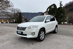 Toyota RAV 4 RAV4 2.2 D-4D 150 CV DPF Exclusive