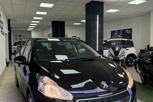 Peugeot 208 1.4 HDi 68 CV 5 porte Allure
