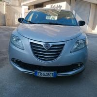 Lancia y 3s.2013 metano 2 antif. + access.€ 6300