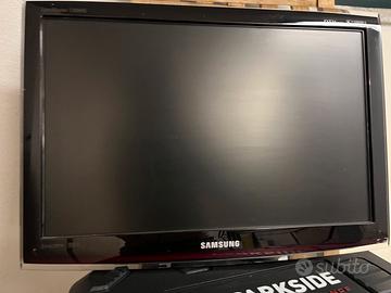 Tv toshiba 40 “ e samsung 19”
