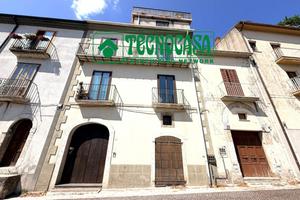 4 LOCALI A OSPEDALETTO D'ALPINOLO