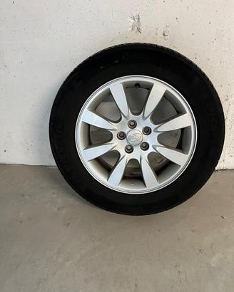 Cerchi in lega 16” Subaru Legacy e gomme Michelin