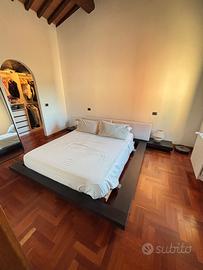 letto matrimoniale moderno effetto wengé +comodini