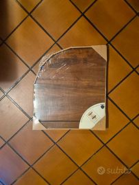 Mensola angolare in legno