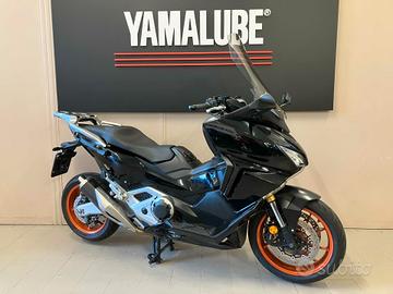 Honda Forza 750 DCT TRAVEL ABS