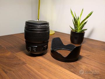 Obiettivo Canon EF-S 15-85mm f/3.5-5.6 IS USM