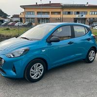 Hyundai i10 1.0 benzina neopatentati