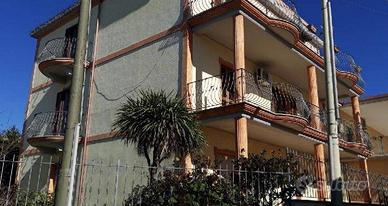 Immobile in asta di 365 m² con 5 locali e box auto