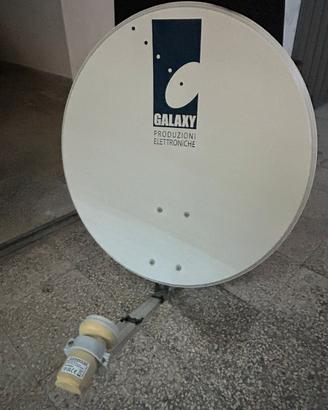 Antenna parabola 60 cm + LNB illuminatore e staffa