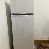 Frigorifero combinato con freezer PARI AL NUOVO