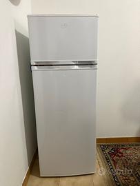 Frigorifero combinato con freezer PARI AL NUOVO