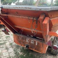 Rimorchio vendemmia