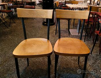 SEDIE LEGNO  E METALLO CON CUSCINO  IMPERMEABILE. 