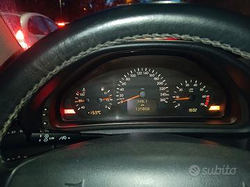 Auto mercedes clk coupè