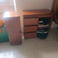 Duo mobiletti con vari scomparti