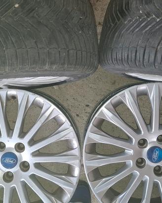 cerchi il lega Ford focus