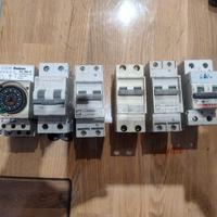 materiale elettrico 