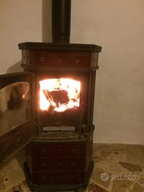 Monellina stufa a legna