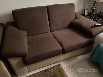 Divano 2 posti