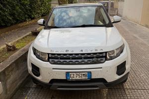 Land Rover Range Evoque 2.2 TD4 5p. British Editio