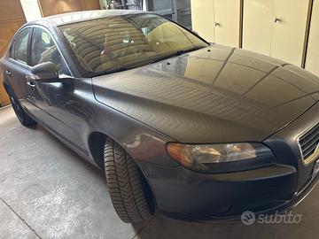 Volvo S80 2.4 D5 185 CV Momentum diesel gpl