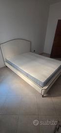 Letto matrimoniale