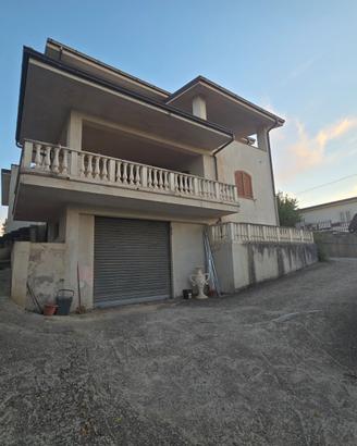 Villa indipendente
