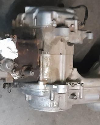 RICAMBI MOTORE YAMAHA MAJESTY 250 99/03