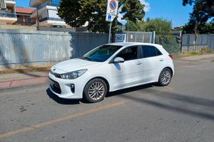 Kia rio 1.4 crdi 90cv 2017
