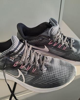 Nike Air Zoom Pegasus 39, taglia 41 (26cm)