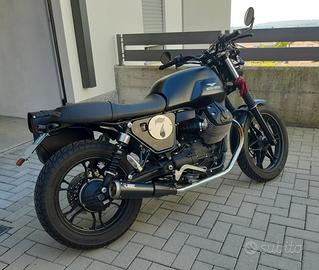 Moto Guzzi V7 II - 2016