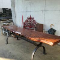 Tavolo artigianale
