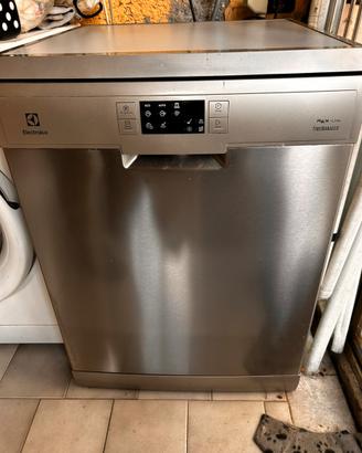 Lavastoviglie eletrolux rex line