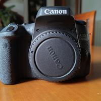Canon EOS 760D + EF-S 18-55mm (kit completo) 
