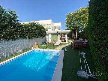 Torre dell'orso villetta con piscina