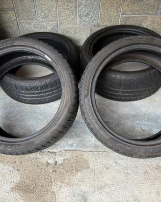 4 gomme termiche pirelli sotto zero