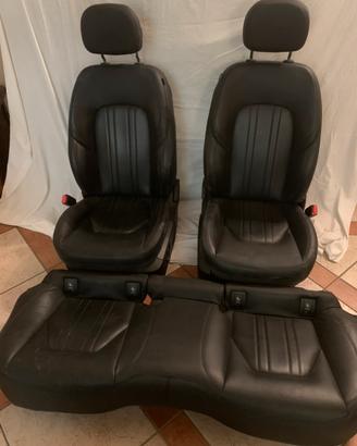 Interno Maserati ghibli