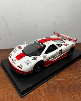 Slot-car McLaren F1 GTR