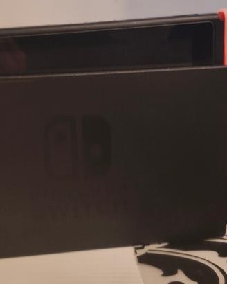 NINTENDO SWITCH E POKEMON SPADA (trattabile)