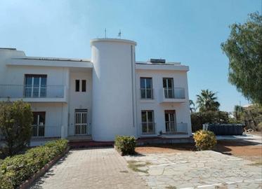 Monolocale in villa 