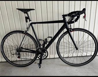Bici d corsa Cannondale caad 12 black inc