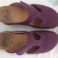 Scarpe in feltro viola 