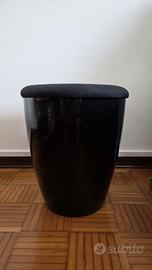 Pouf nero contenitore