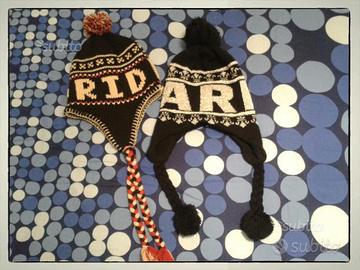 Simpatici cappellini pile (interno) e acrilico