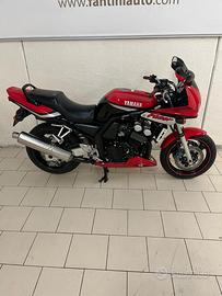 Yamaha FZ6 600 Fazer 2001